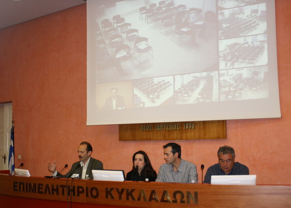 Άποψη από το πάνελ Pasousiasi_Exostrefeia1_F7949.jpg