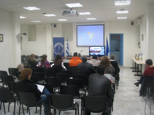 Ενημερωτική εκδήλωση του Επιμελητηρίου Κυκλάδων με θέμα τις Νέες Εργασιακές Ρυθμίσεις TinosErgasiako_F384.jpg