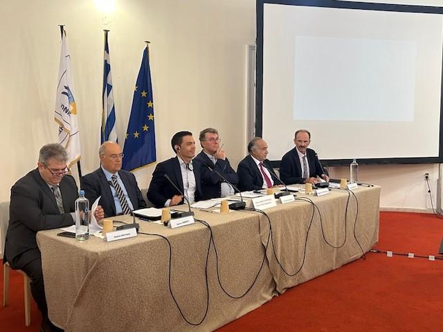Από την Κέρκυρα στις Βρυξέλλες: Δίνοντας στα νησιά της Ευρώπης πιο δυνατή φωνή Από την Κέρκυρα στις Βρυξέλλες: Δίνοντας στα νησιά της Ευρώπης πιο δυνατή φωνή