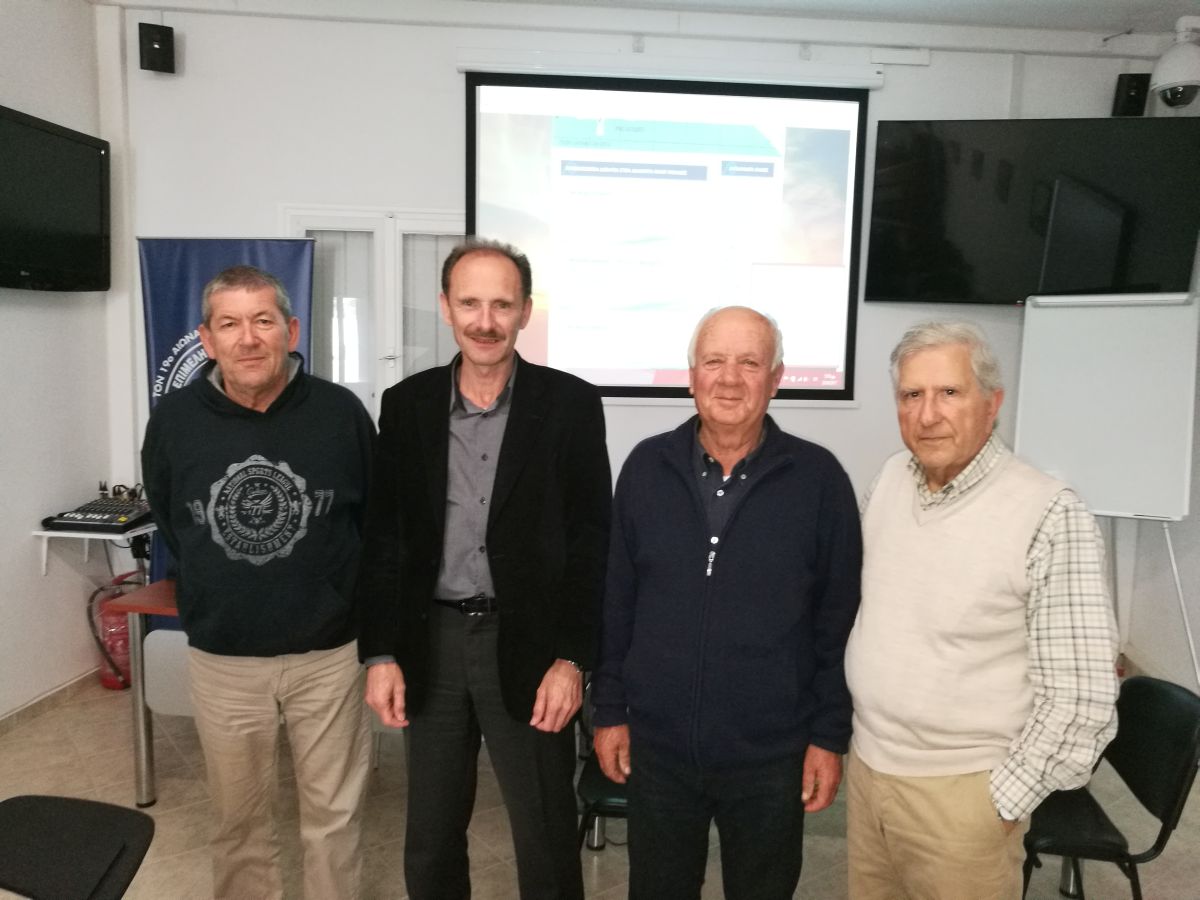 Συναντήσεις του Επιμελητηρίου Κυκλάδων με φορείς και επιχειρηματίες στη Μήλο Συναντήσεις του Επιμελητηρίου Κυκλάδων με φορείς και επιχειρηματίες στη Μήλο
