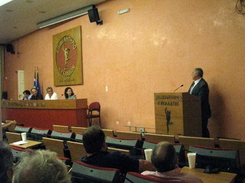 Συνάντηση της Διοίκησης του Επιμελητηρίου Κυκλάδων με τον υποψήφιο βουλευτή του ΠΑΣΟΚ στο Ν. Κυκλάδων κ. Γεώργιο Παπαμανώλη synantisi_papamanolis_F17453.jpg