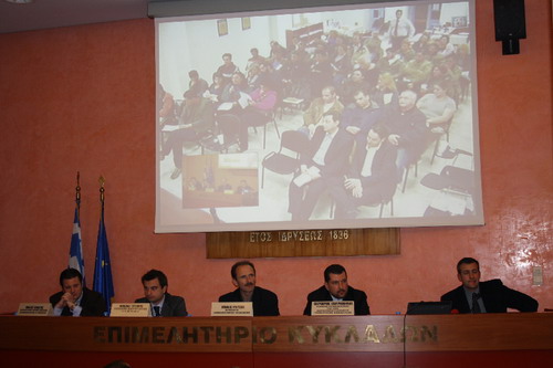 Το πάνελ από την εκδήλωση στη Σύρο tempme_syros1_F22082.jpg
