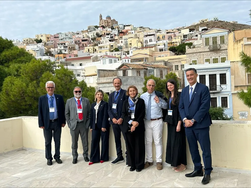Eesc syros team photo