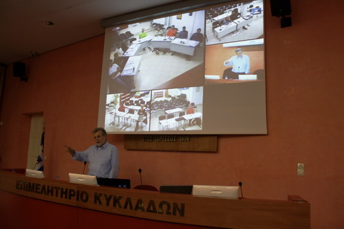 Ο εισηγητής κ. Κατσαλής επί τω έργω