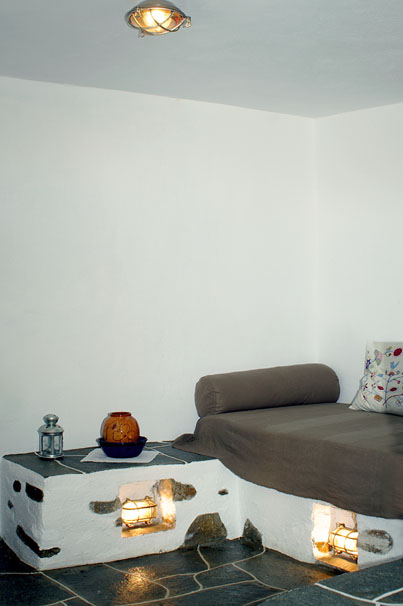 agnatiup(2)_F16125.jpg