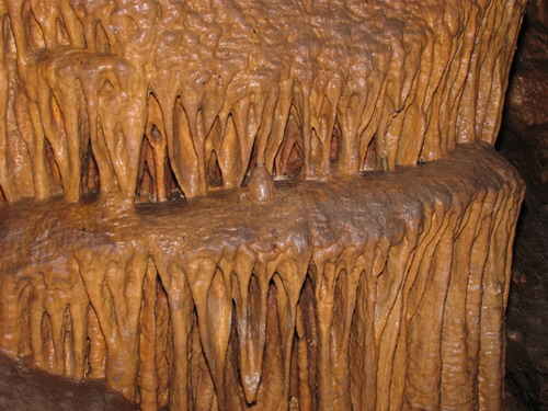 IRAKLIA CAVE