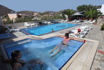 ΞΕΝΟΔΟΧΕΙΟ ΡΕΜΒΗ JACCUZZI