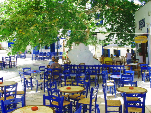 PIRGOS SQUARE