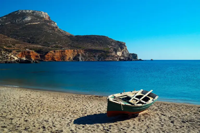 angali beach folegandros
