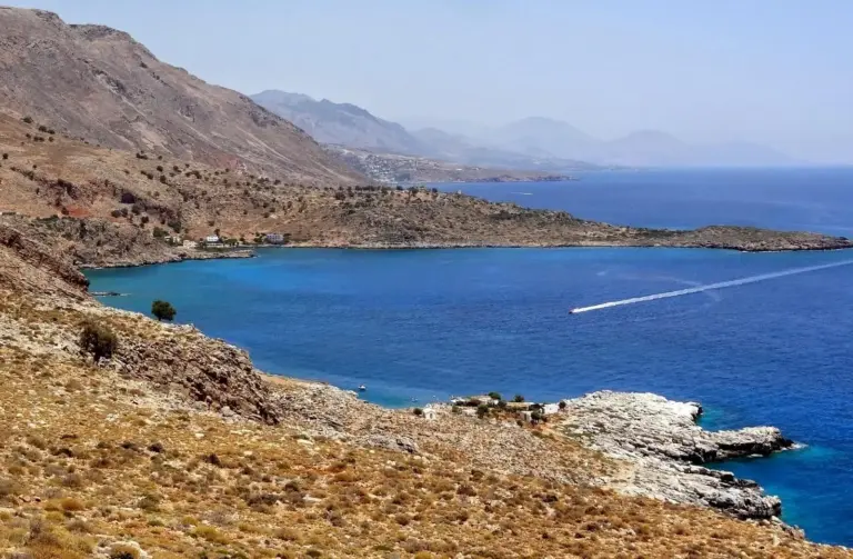 finikas beach koufonisia