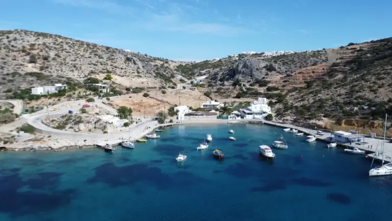 Λιμάνι Μερσίνι 10 limani mersini sxoinousa