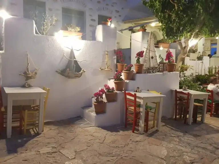 nightlife koufonisia
