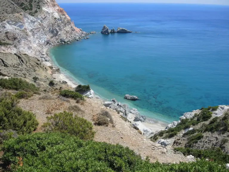 Παλαιοχώρι 10 paliochori beach milos