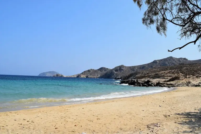 serifos paralies agios ioannis (1)