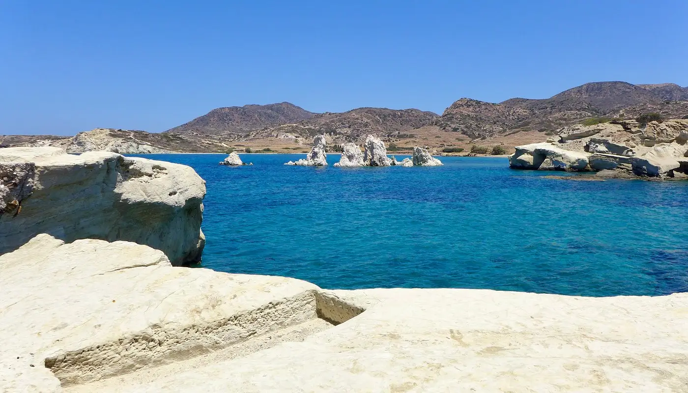 kimolos ellinika beach