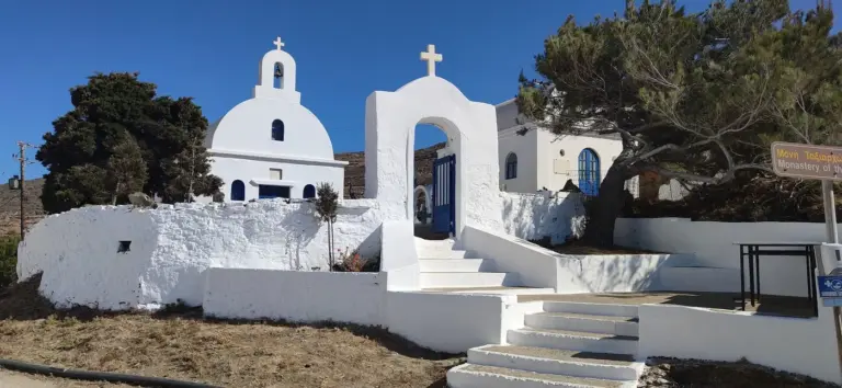 Μονή Ταξιαρχών 4 Moni taksiarchon serifoy