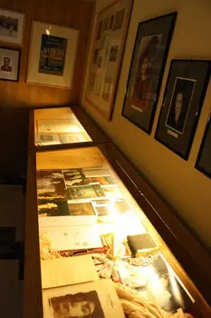 ΘΕΑΤΡΟ ΑΠΟΛΛΩΝ theatro12 F32200